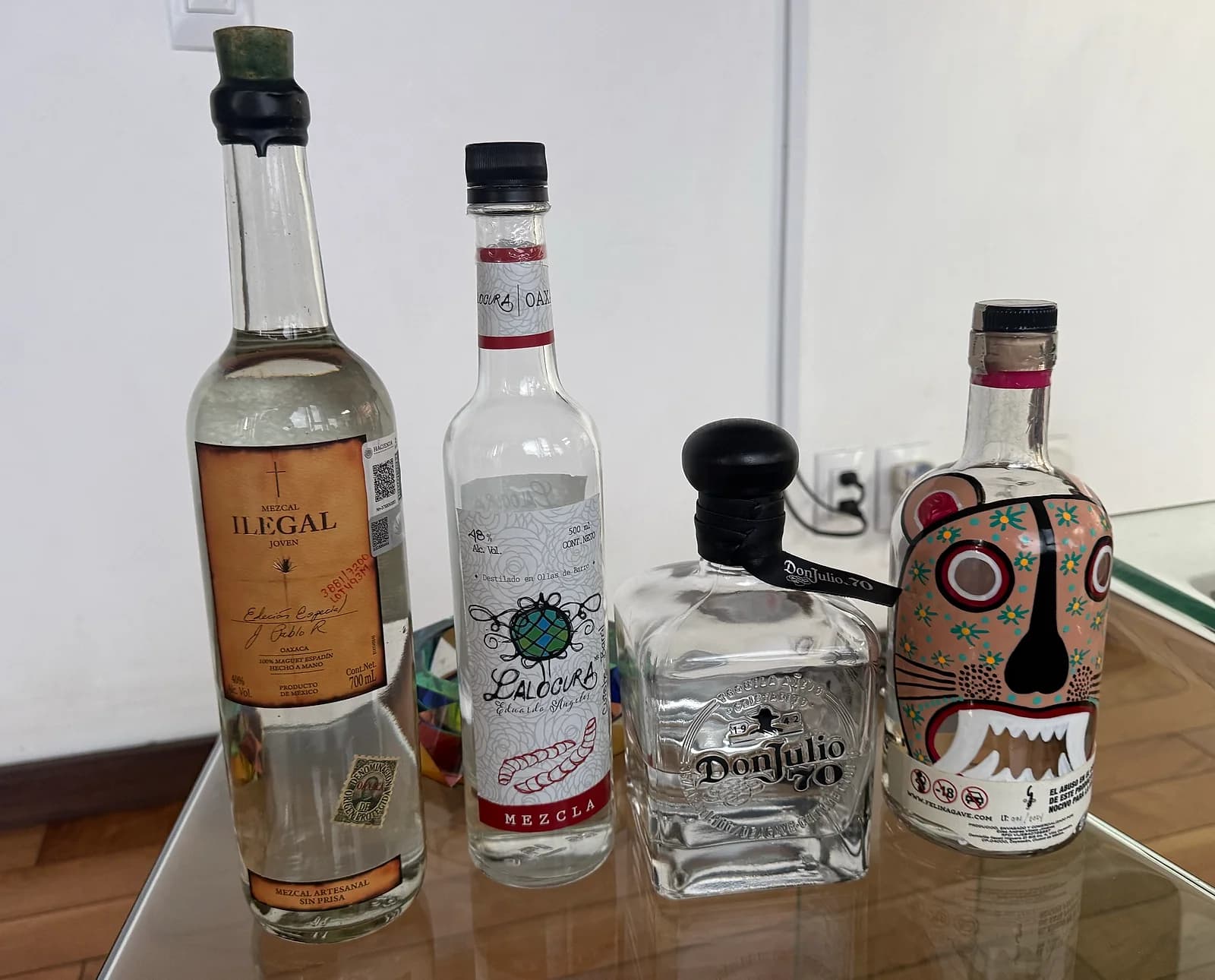 The glass table tasting, with Lalocura Cuishe-Barril in this sniff test